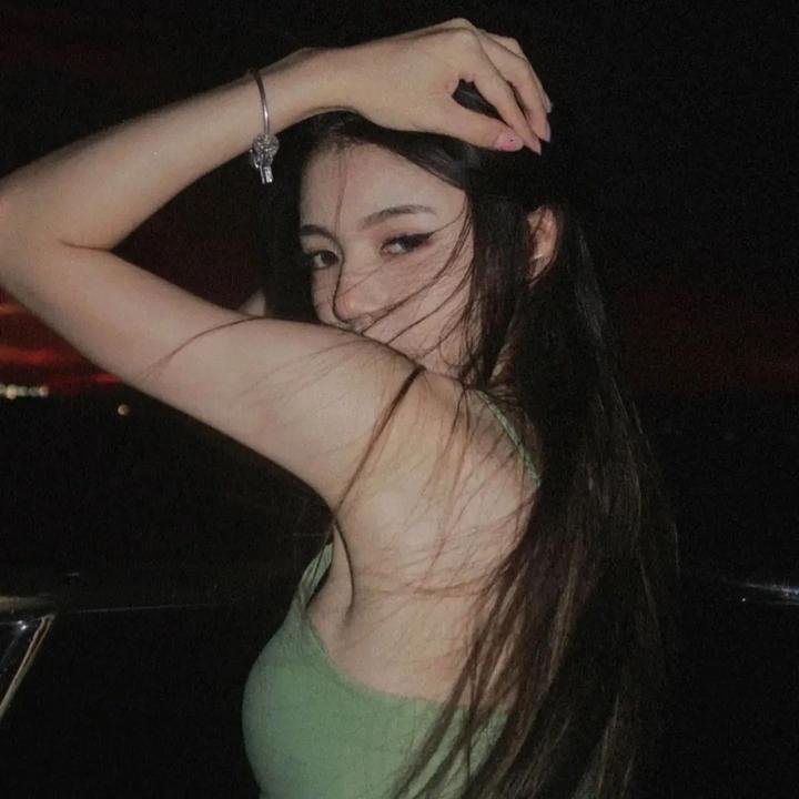 翘楚